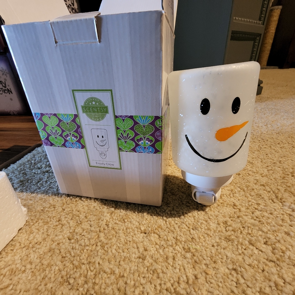 Scentsy warmer